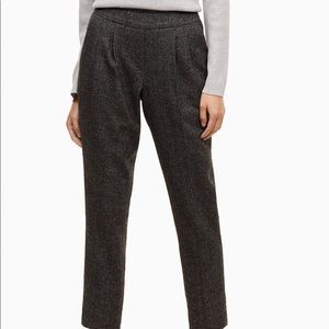Aritzia Babaton wool pants size 2